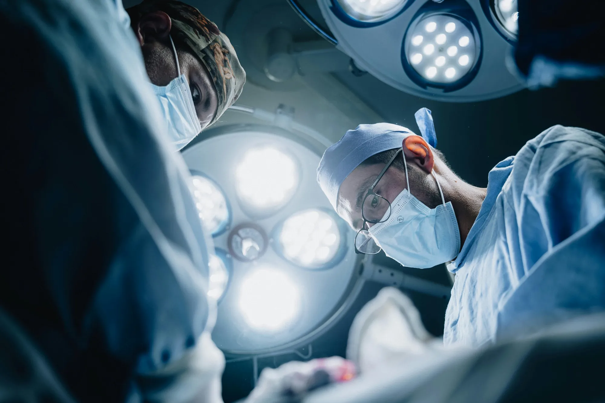 Cómo elegir al mejor cirujano de hombro criterios clave